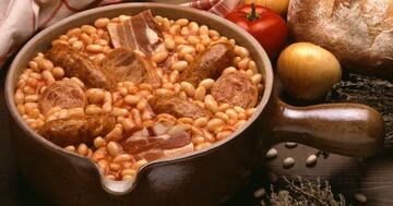 Samedi 14 mai : Cassoulet maison Samedi 14 mai : Cassoulet maison